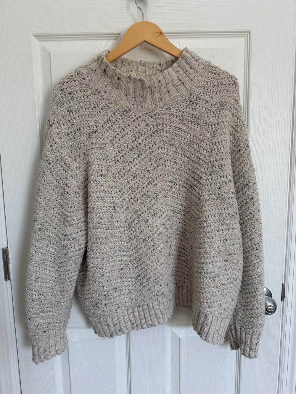 Old Navy Cream Speckled Turtleneck Knit Sweater